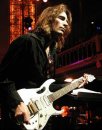 Steve Vai фотография #5 (источник - https://vk.com/id13277808)