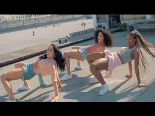 Премьера! Enrique Iglesias feat. Descemer Bueno, Zion  Lenn - SUBEME LA RADIO (Dance Video ft.&)