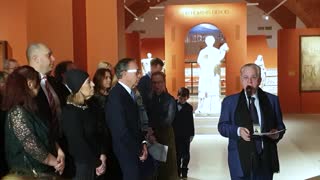 Выставка "Боги, люди, герои"