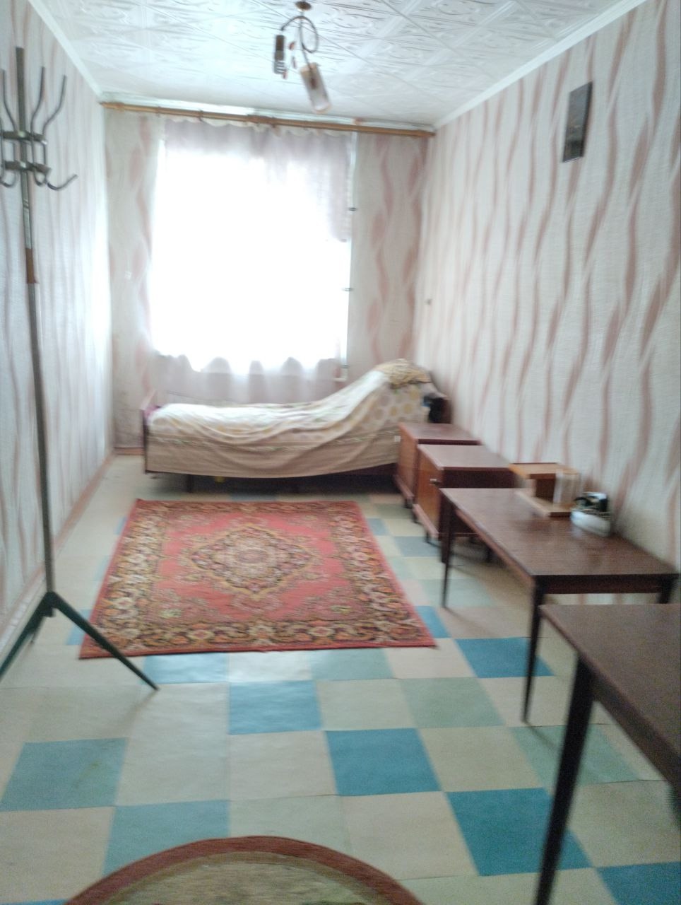 Продам 3к квар. в г.Северодонецк, ул.Донецкая , 3/5 этаж., 60/41/7, дом после кап. ремонта, поменяны все коммуникации. Состояние жилое. В шаговой доступности университет, школы, детсад, магазины, остановка транспорта . . Цена 2800 000р. +7959 526 92 30 Людмила Агентство Недвижимости "КЛЮЧ" ❗️.❗️Сроч...